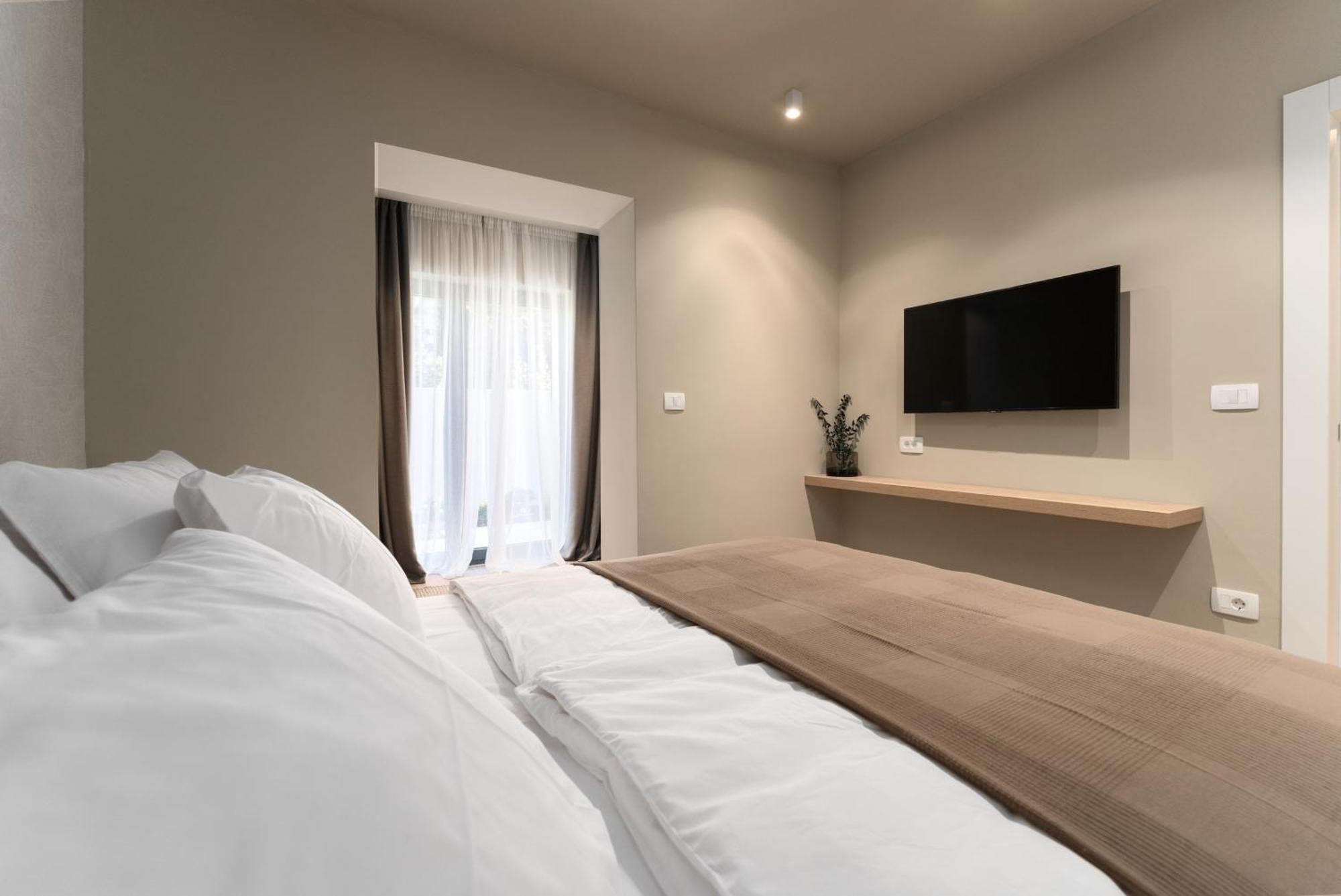Laresidenza Istria Apartment *